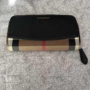 Burberry wallet